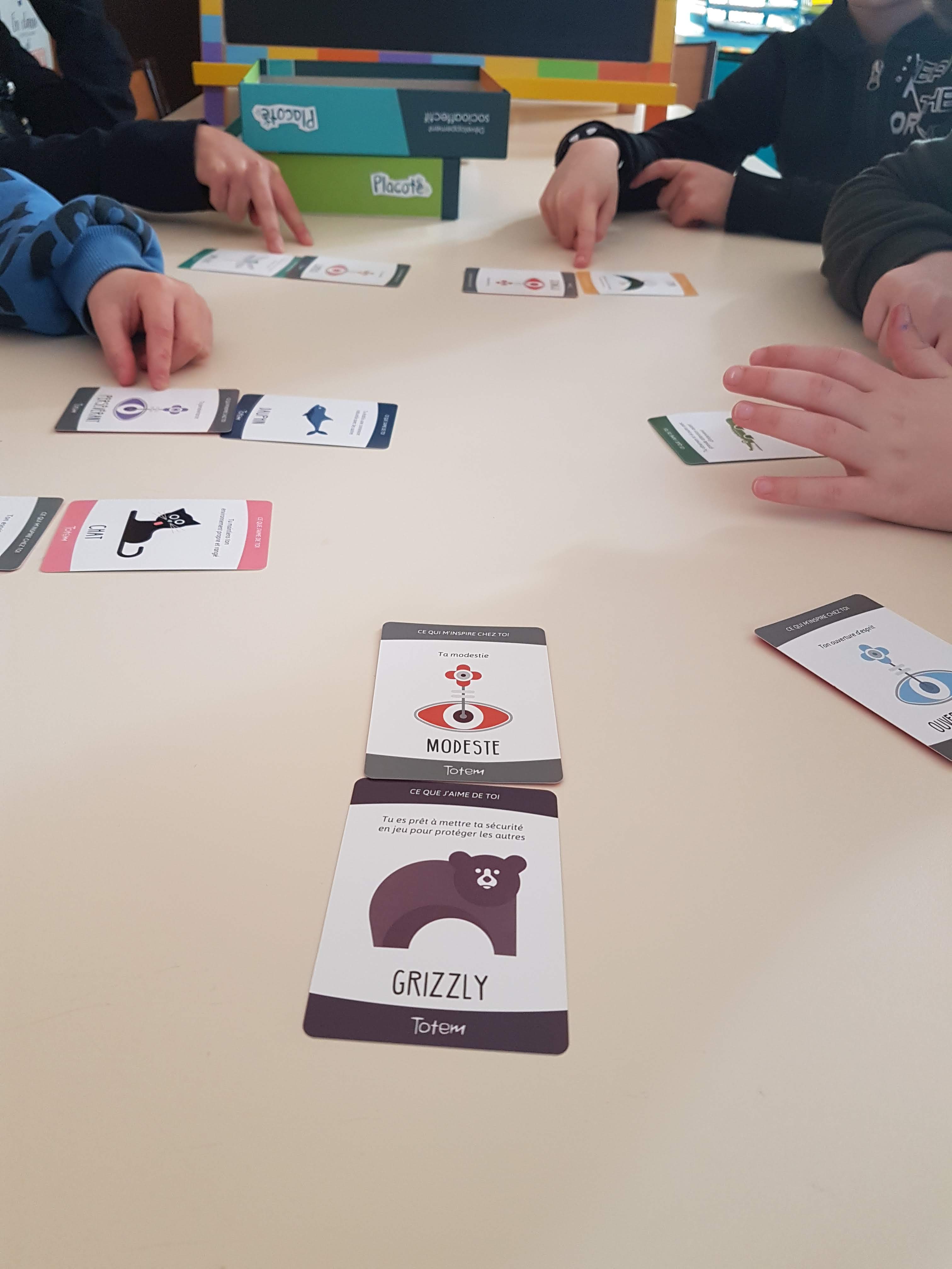 Test du jeu Totem en classe