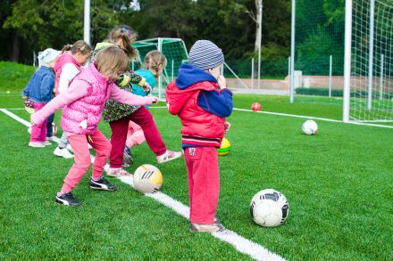 Les annonces de la ministre des Sports pour « une jeunesse bien dans ses baskets ».