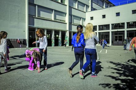 Pas d'égalité filles-garçons dans les cours de récré